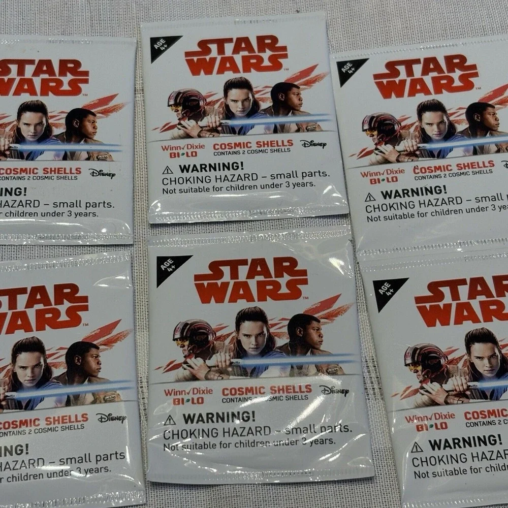 Star Wars Last Jedi Cosmic Shells 18 New‎ Sealed Packets Plus 3 Discs Disney